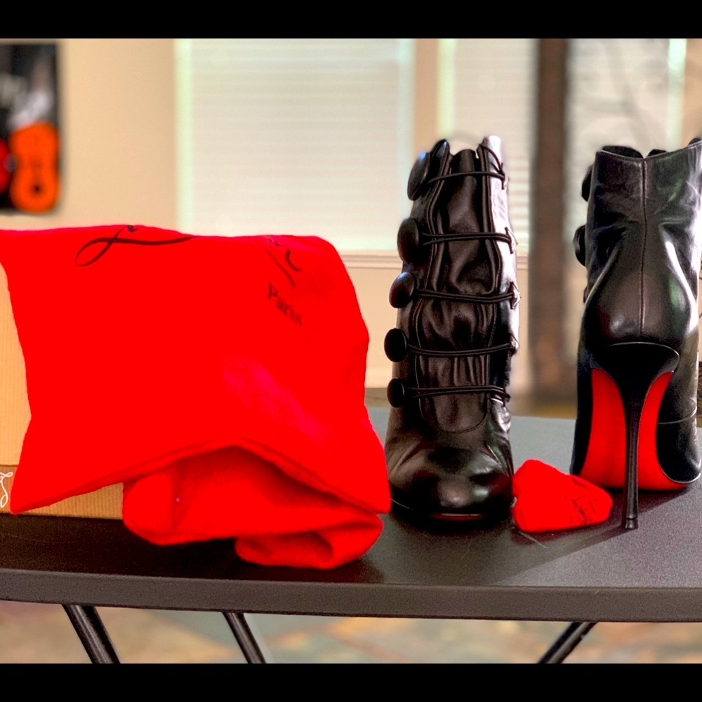 Fall is here!! lightly worn-